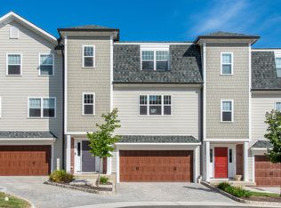 6 Elm St #14, Madison, NJ 07940