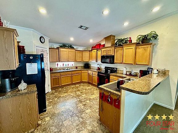 3rd image of 3605 Wonderland Park Ct