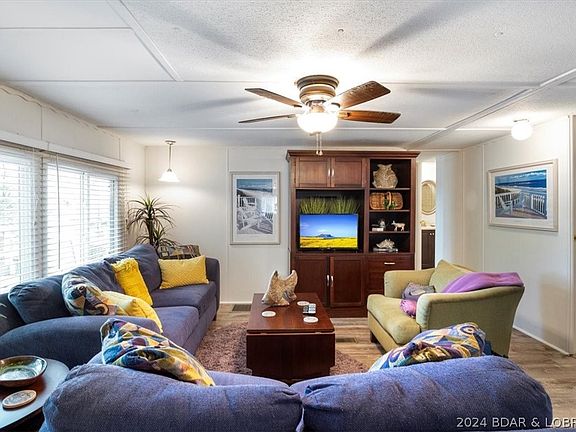 2nd image of 477 Scenic View Dr