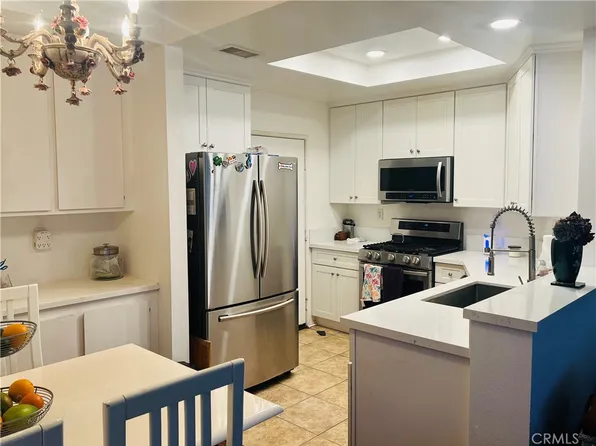 16500 Stonehaven Ct Unit 44, La Mirada, CA 90638
