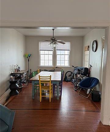 3rd image of 2836 Palmer Ave