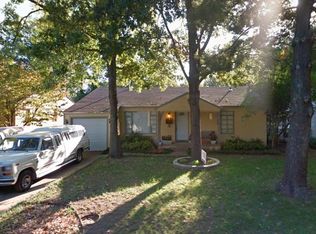 4317 S Madison Pl, Tulsa, OK 74105