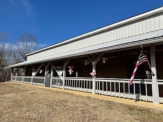 3rd image of 35 Charlotte Ln