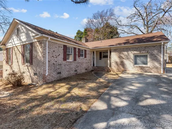 459 Bay Shore Dr, Fayetteville, NC 28311