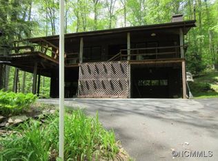 358 Left Fork Run Rd, Bakersville, NC 28705