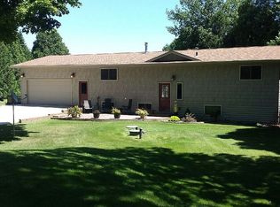 162 Clar Lin Rd, Algoma, WI 54201