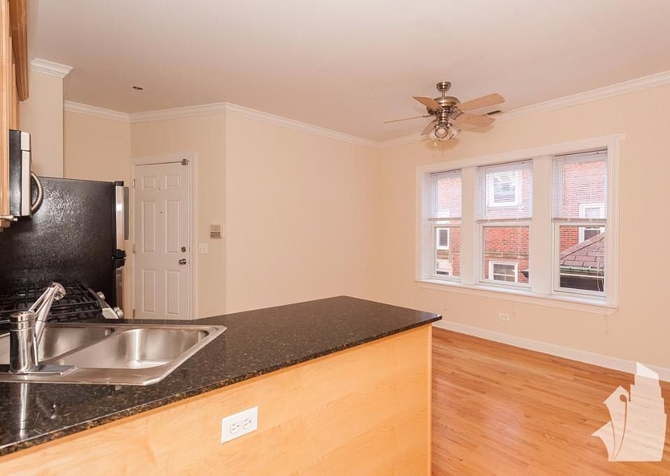1st image of 3250 N Clifton Ave