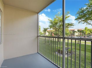 12850 SW 4th Ct APT 203I, Pembroke Pines, FL 33027