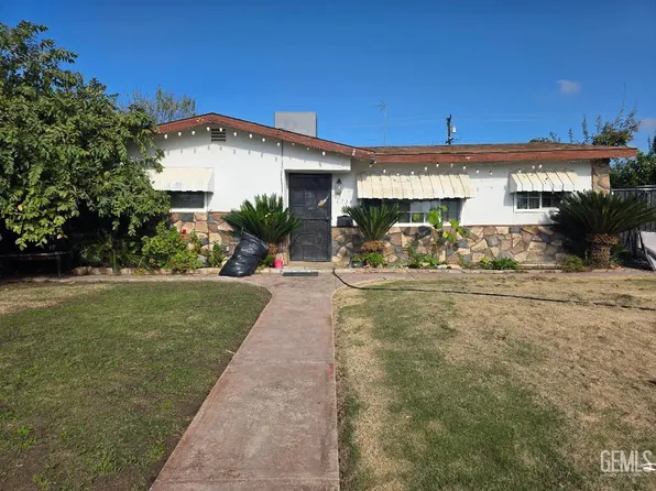1733 8th Ave, Delano, CA 93215