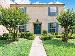 6870 Marshall Place Dr, Beaumont, TX 77706