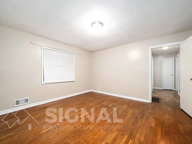 5117 Highland Ave — Photo 16
