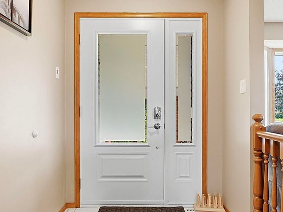 5th image of 5126 60th Ave