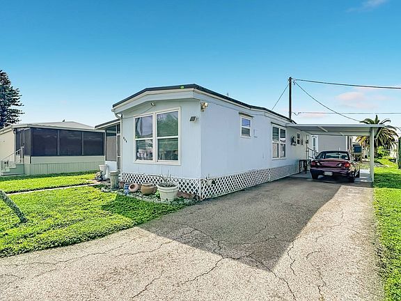 5th image of 804 Yucca Ct