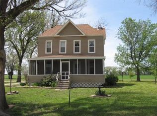 919 S Cedar St, Abilene, KS 67410
