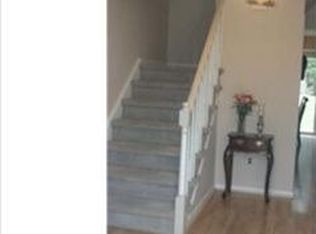 30 Seedling Dr, Holland, PA 18966