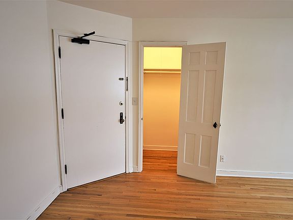 4th image of 6000 35th St W #480