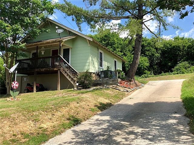 2nd image of 1228 Wiscassett St