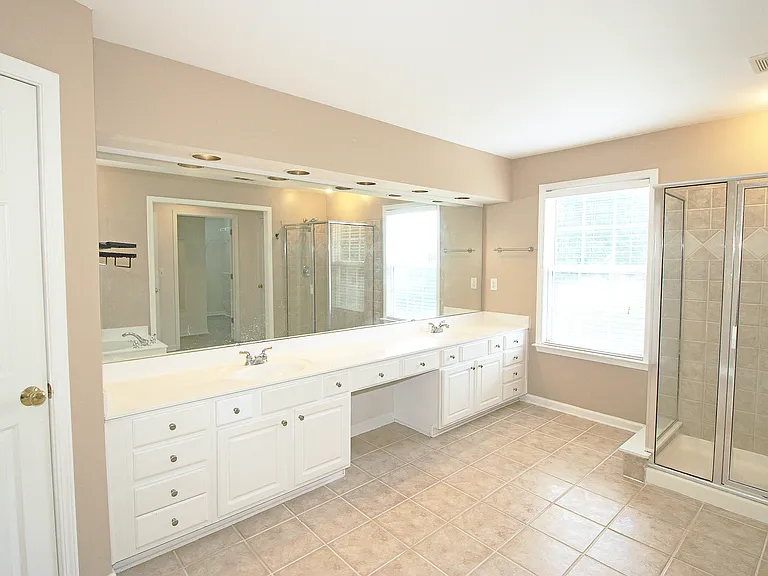 8155 Cavendish Pl — Photo 19