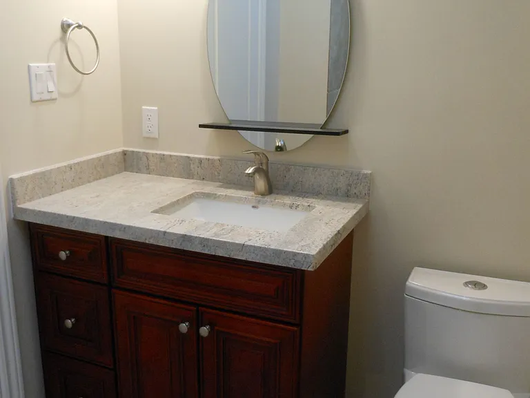 2266 Bloor St W #1 — Photo 5