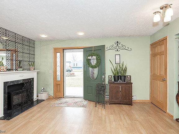 5th image of 116 Monticello Cir