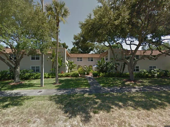 715 20th Street #104, Vero Beach, FL 32960