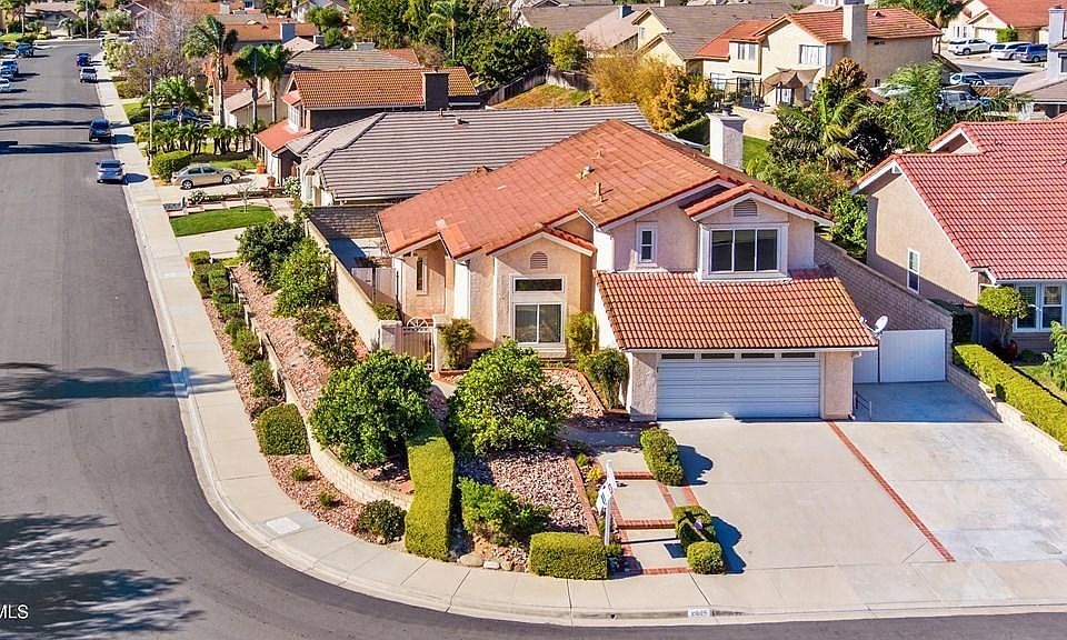 1st image of 6025 Palomar Cir
