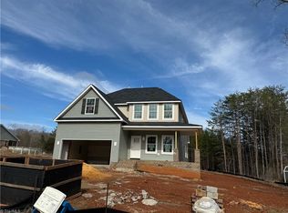 5315 Salem Woods Dr, Graham, NC 27253