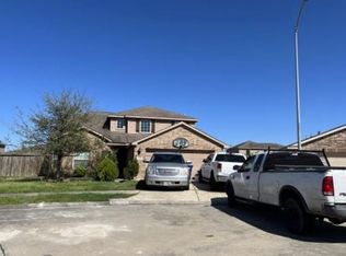 1306 Lilac Cir, Baytown, TX 77521