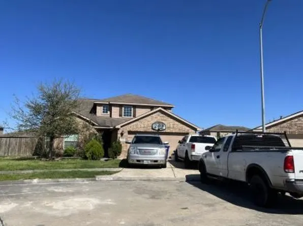 1306 Lilac Cir, Baytown, TX 77521