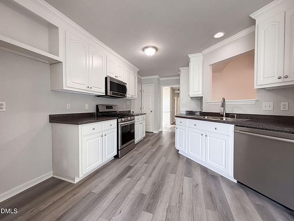 2nd image of 321 Groundsel Pl
