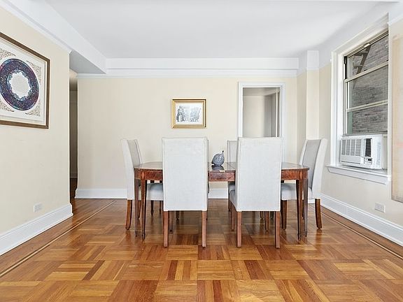 3rd image of 201 W 85th St APT 15D