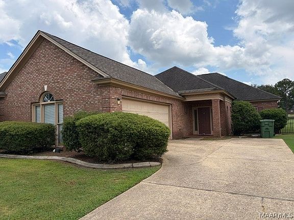 3rd image of 9132 Green Chase Dr