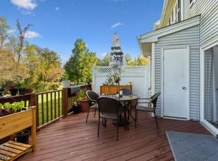 1205 Breckenridge Dr, Branchburg, NJ 08876