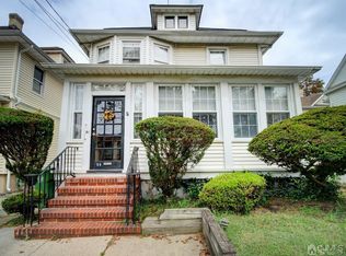 98 Lewis St, Perth Amboy, NJ 08861