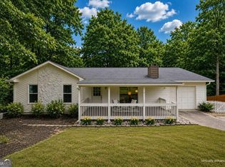 270 Parkmont Ct, Roswell, GA 30076