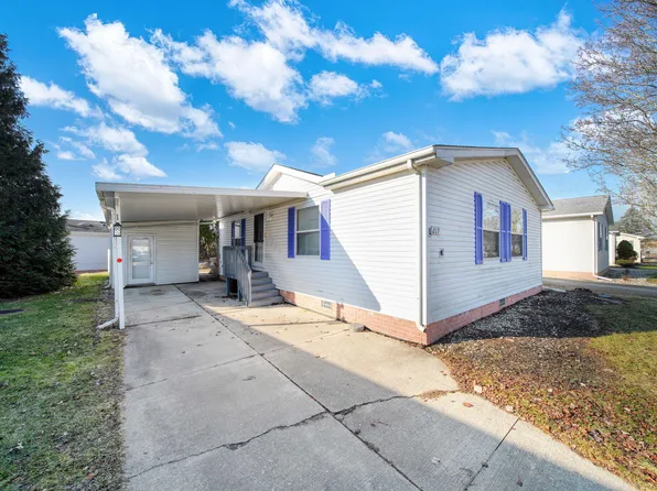 217 Red River Dr, Adrian, MI 49221