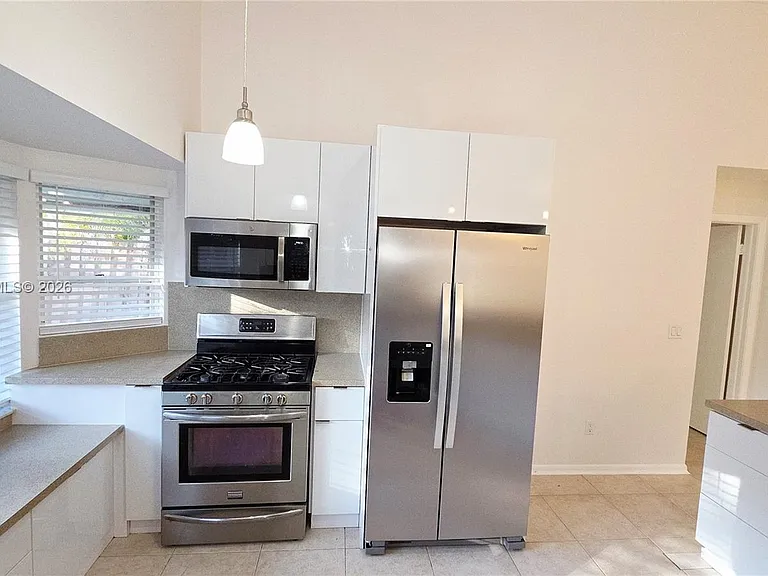 3247 NW 123rd Ave — Photo 7