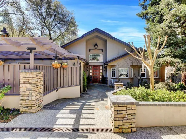 13572 Lake Wildwood Dr, Penn Valley, CA 95946