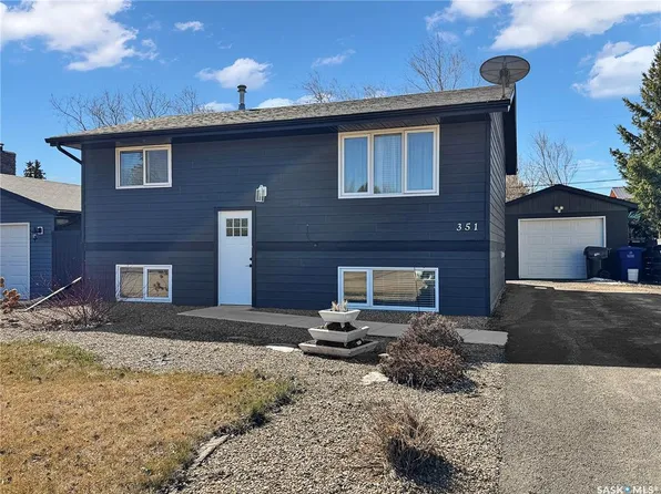 351 33rd STREET, Battleford, SK S0M 0E0