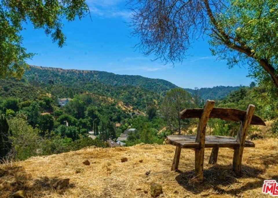 1st image of 2475 Benedict Canyon Dr