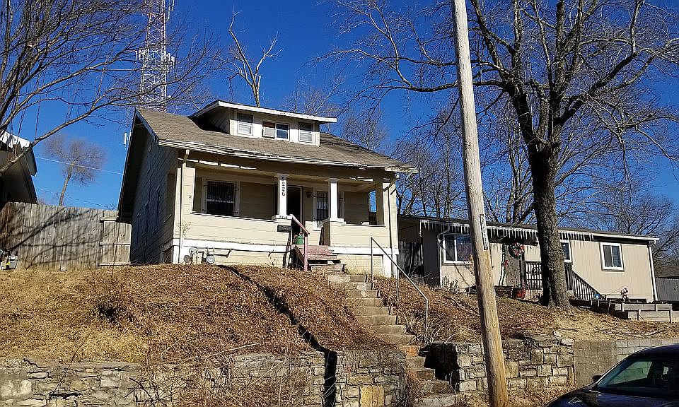 1st image of 5226 E 28th St