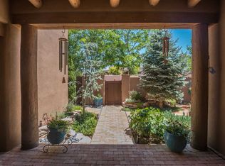 111 Avenida Frijoles, Santa Fe, NM 87507