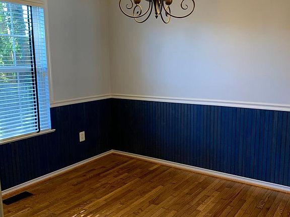 5th image of 111 Sylvan Ave