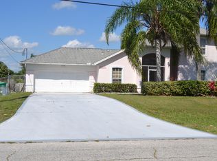 3251 SE Pinto St, Pt Saint Lucie, FL 34953