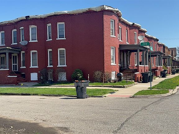 2nd image of 5610 23rd St