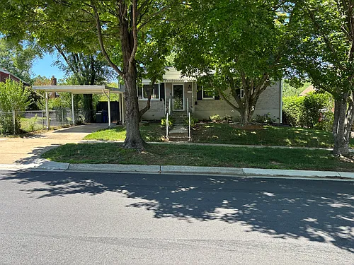 11702 Ashley Dr Photo 1