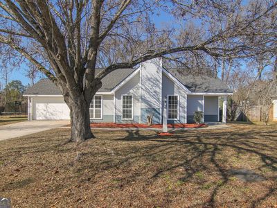 736 Gateway Dr, Bonaire, GA, 31005