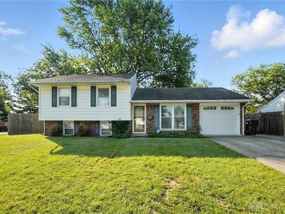 1881 Commonwealth Dr, Xenia, OH, 45385