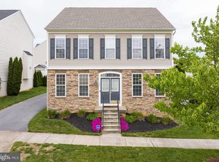 200 Colston Rd, Charles Town, WV 25414