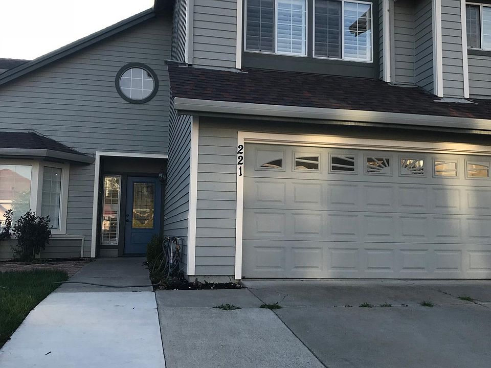 1st image of 221 Weathermark Ct